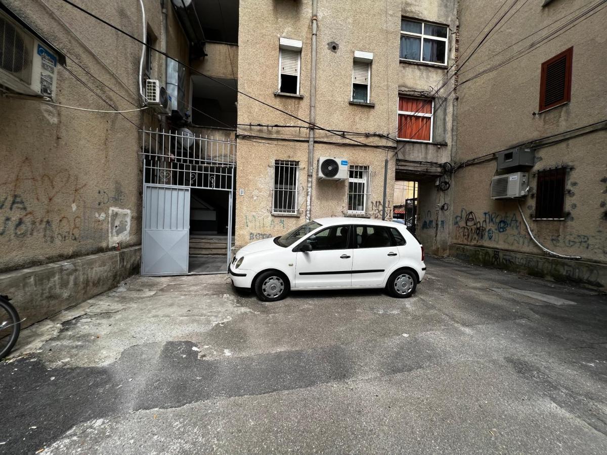 Boulevard Apartment Tirana Zewnętrze zdjęcie